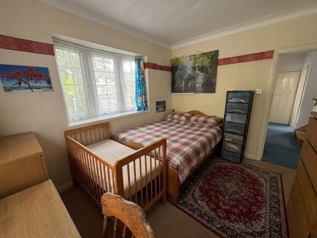 Devonshire Road, Mill Hill, NW7, Mill Hill